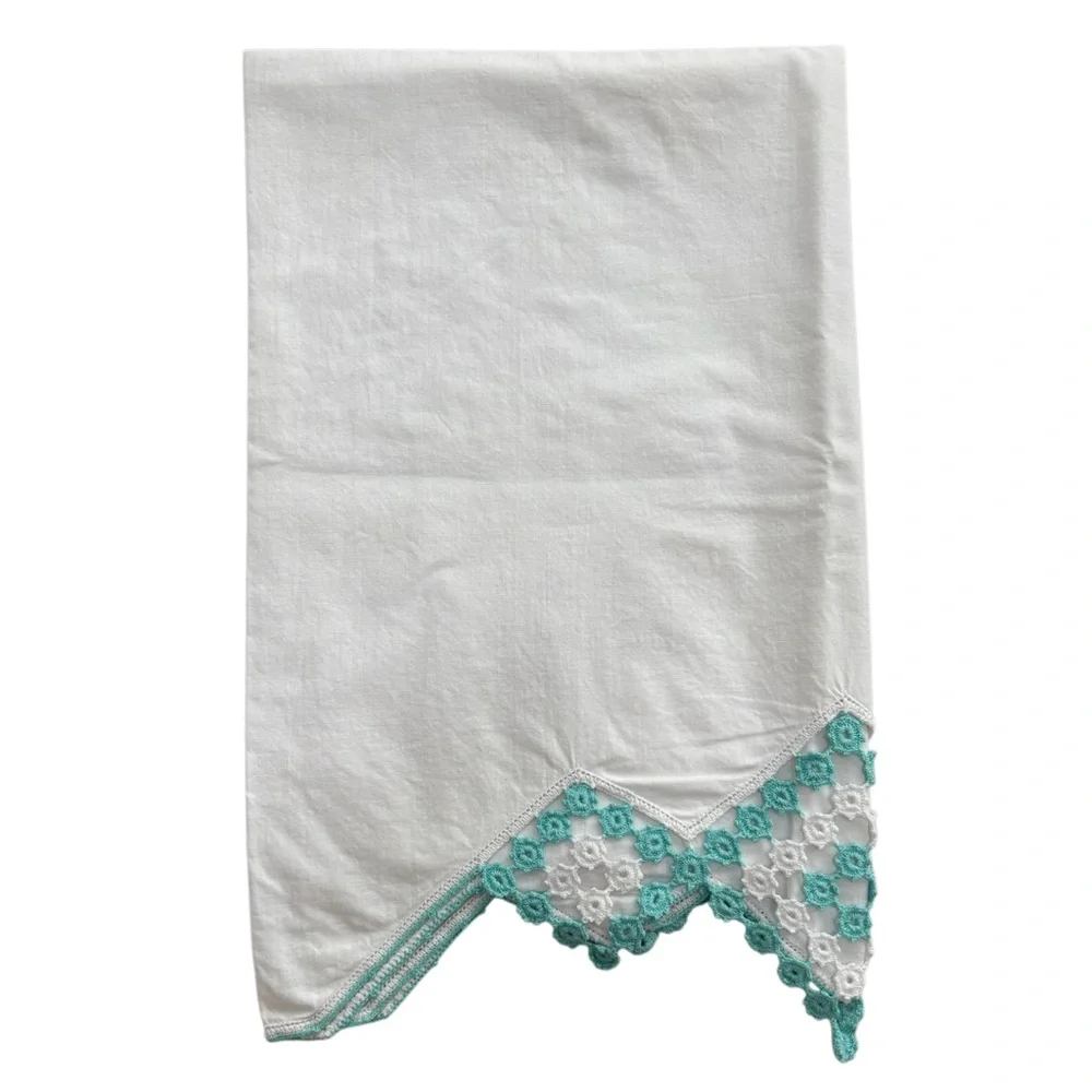 Vintage Pillowcase Hand Crocheted Lace Trim Handmade Hand Crafted Cotton Linen